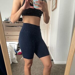 Lululemon women’s biker shorts